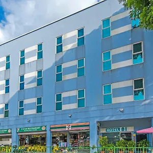 ** Hotel 81 Kovan Singapore